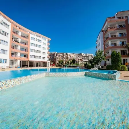 Immaculate 1-Bed Apartment In Ravda Apartamento *